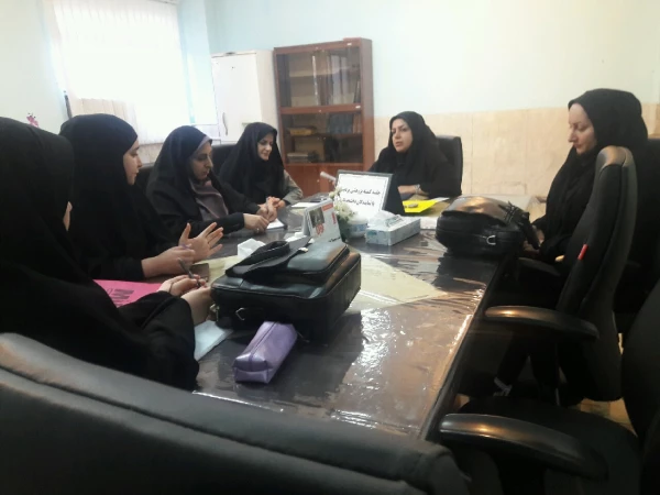 برگزاری جلسه کمیته پژوهشی با نمایندگان کانون اعتلای پژوهش پردیس