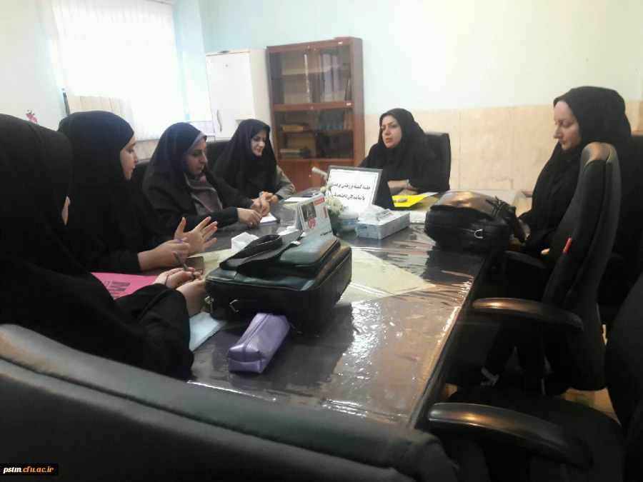 برگزاری جلسه کمیته پژوهشی با نمایندگان کانون اعتلای پژوهش پردیس