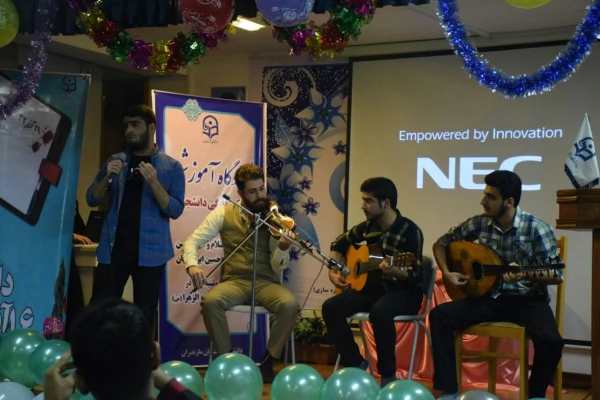 برگزاری مراسم گرامیداشت روز دانشجو 13