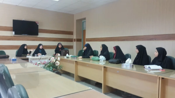 برگزاری جلسه هم اندیشی مسئولین پردیس با دبیران کانون ها، انجمن ها و تشکل ها 2