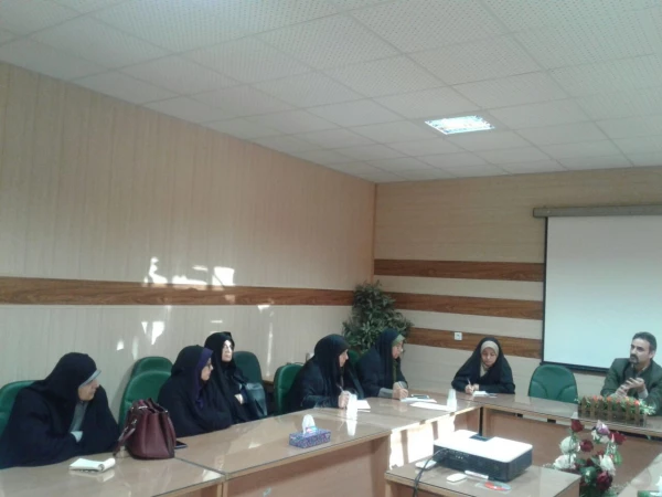 جلسه توجیهی مسئولین گروه های مصاحبه پذیرفته شدگان تکمیل ظرفیت کنکور سراسری دانشگاه فرهنگیان 2