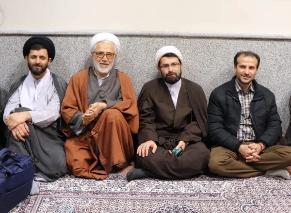 حضور مسئولین و اعضای هیات علمی دانشگاه فرهنگیان مازندران در نشست علمی و فرهنگی اساتید دانشگاه ها و حوزه های علمیه شهرستان ساری به میزبانی حوزه علمیه امام علی (ع) ساری 2