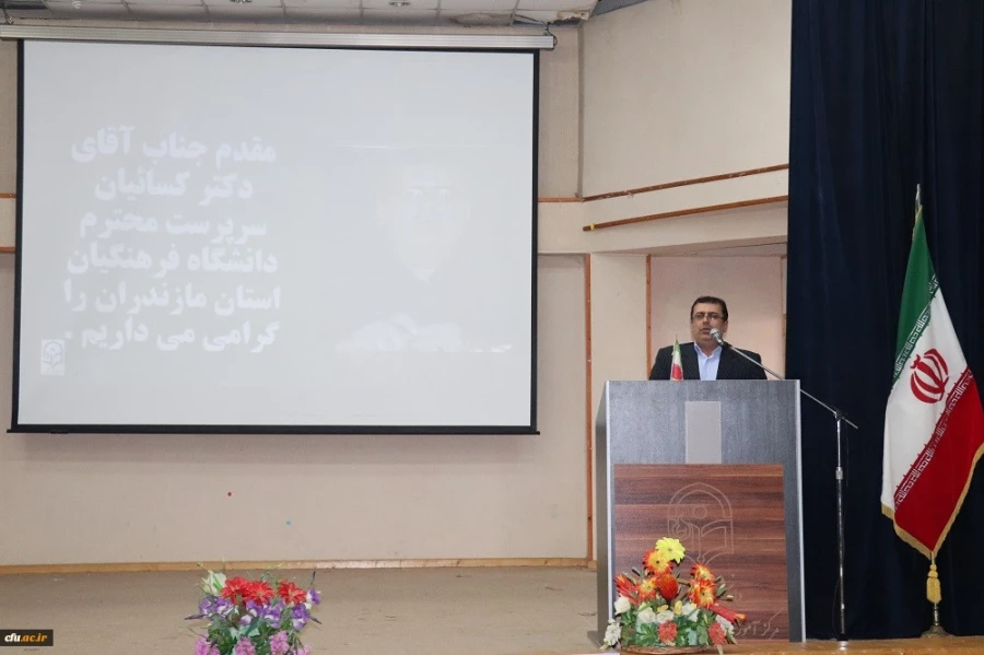 حضور مسئولین و دانشجویان پردیس و مراکز تابعه در همایش استانی تربیت معلم تحول آفرین در سایه مدیریت جهادی و مشارکت همگانی 4