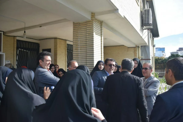 حضور آقای دکتر خنیفر در پردیس و بازدید از ساختمان آموزشی و سرای دانشجویی 10