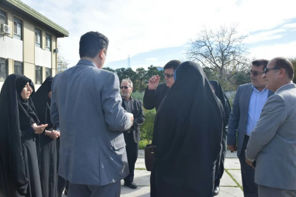 حضور آقای دکتر خنیفر در پردیس و بازدید از ساختمان آموزشی و سرای دانشجویی 13