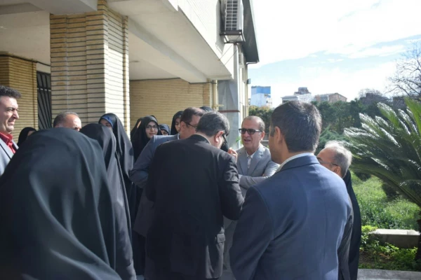 حضور آقای دکتر خنیفر در پردیس و بازدید از ساختمان آموزشی و سرای دانشجویی 14