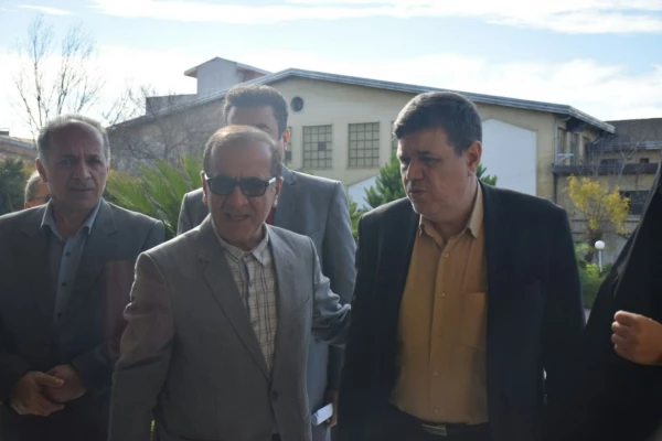 حضور آقای دکتر خنیفر در پردیس و بازدید از ساختمان آموزشی و سرای دانشجویی 20