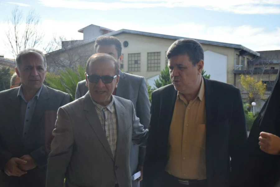 حضور آقای دکتر خنیفر در پردیس و بازدید از ساختمان آموزشی و سرای دانشجویی 20