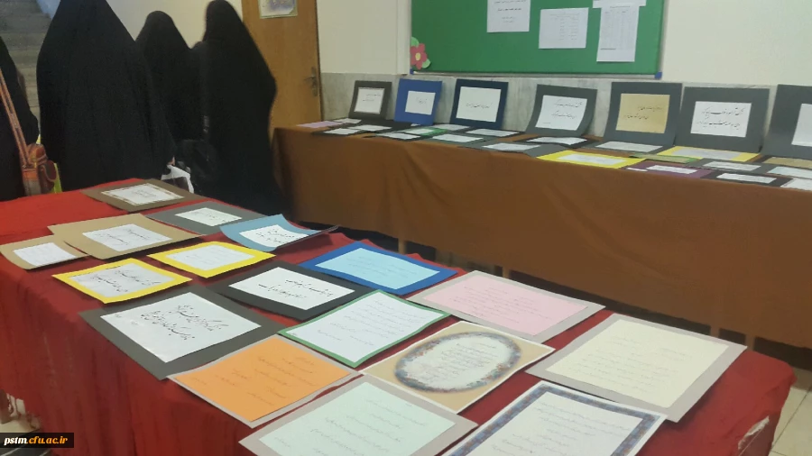 برگزاری نمایشگاه خط و هنرهای دستی دانشجویان 3