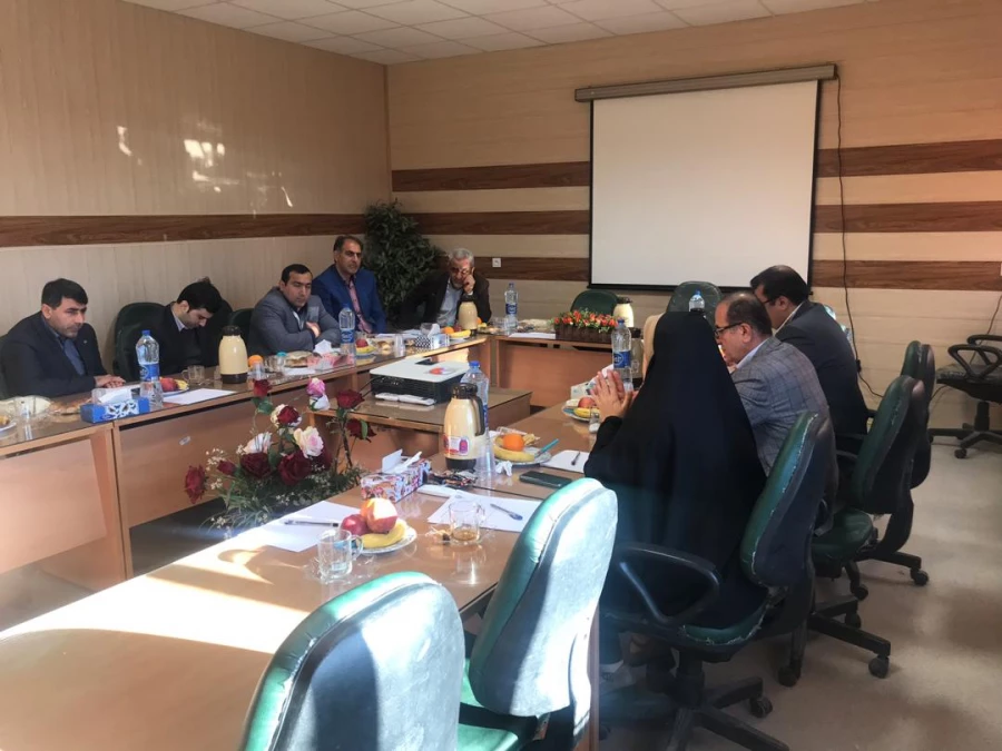 با هماهنگی فرمانداری شهرستان صورت گرفت: بازدید مسئولین شهری از پردیس و تشکیل جلسه در خصوص رفع تنگناها 3