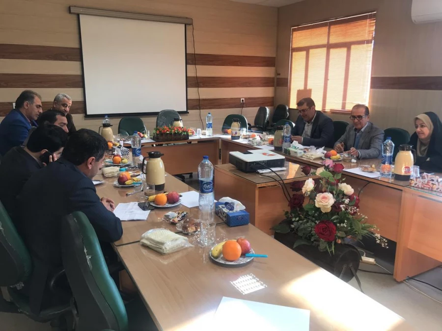 با هماهنگی فرمانداری شهرستان صورت گرفت: بازدید مسئولین شهری از پردیس و تشکیل جلسه در خصوص رفع تنگناها 4