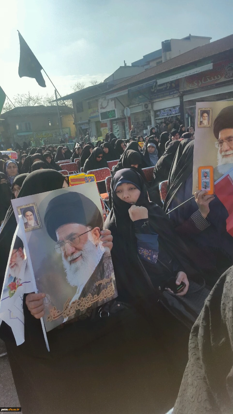 حضور مسئولین و دانشجویان پردیس در راهپیمایی سالروز حماسه 9 دی  3