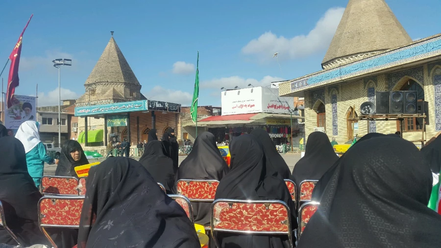 حضور مسئولین و دانشجویان پردیس در راهپیمایی سالروز حماسه 9 دی  4