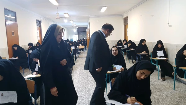 بازدید مدیریت استانی دانشگاه از برگزاری امتحانات نیمسال اول سال تحصیل 98-97 3