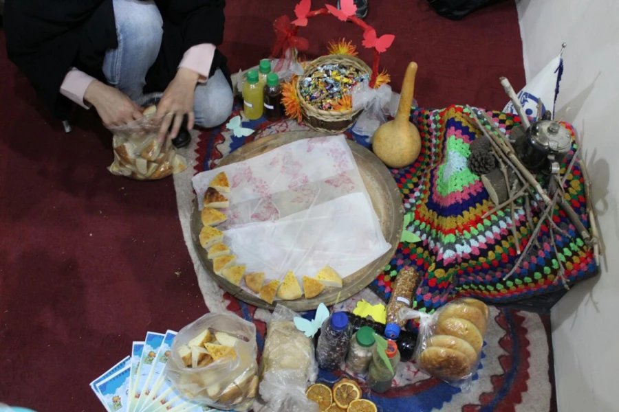 بازدید مدیرکل امور امور اجتماعی دانشگاه فرهنگیان از غرفه مازندران در جشنواره رویش 14