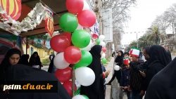 حضور مسئولین، همکاران و دانشجویان پردیس در راهپیمایی 22 بهمن و  فعالیت های غرفه دانشگاه به روایت تصویر 5