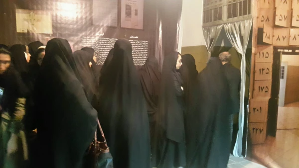 بازدید دانشجویان پردیس از موزه عبرت ساری 3