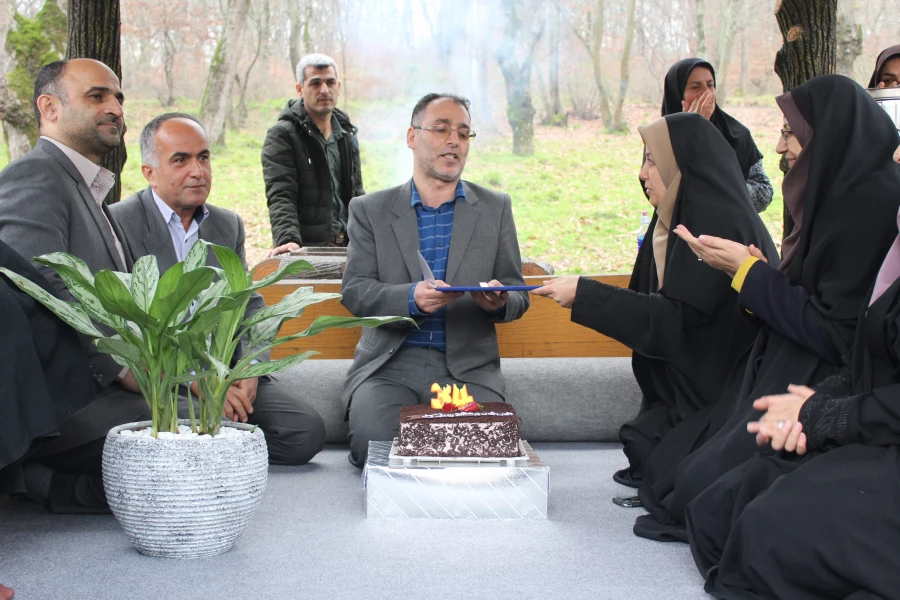 تجلیل از همکار بازنشسته، معاونت هماهنگی مرکز قائمشهر 6