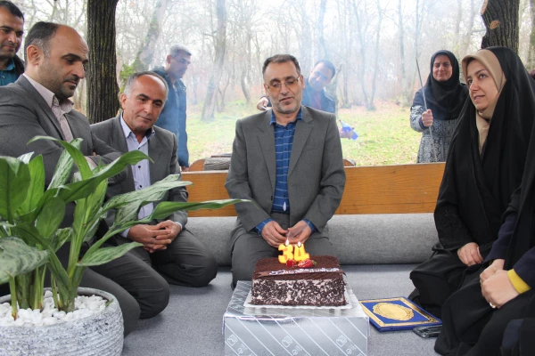 تجلیل از همکار بازنشسته، معاونت هماهنگی مرکز قائمشهر 9