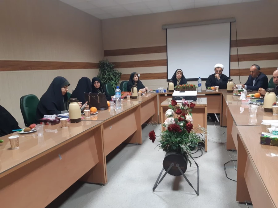 برگزاری نشست تخصصی-عمومی مسئولین پردیس، مدیران گروه و اساتید پردیس 3