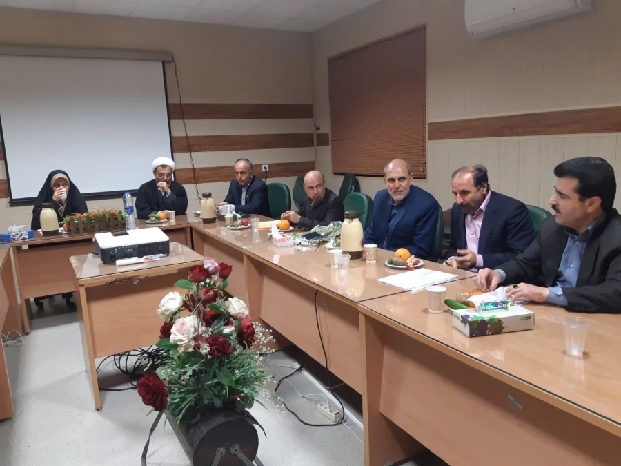 برگزاری نشست تخصصی-عمومی مسئولین پردیس، مدیران گروه و اساتید پردیس 4