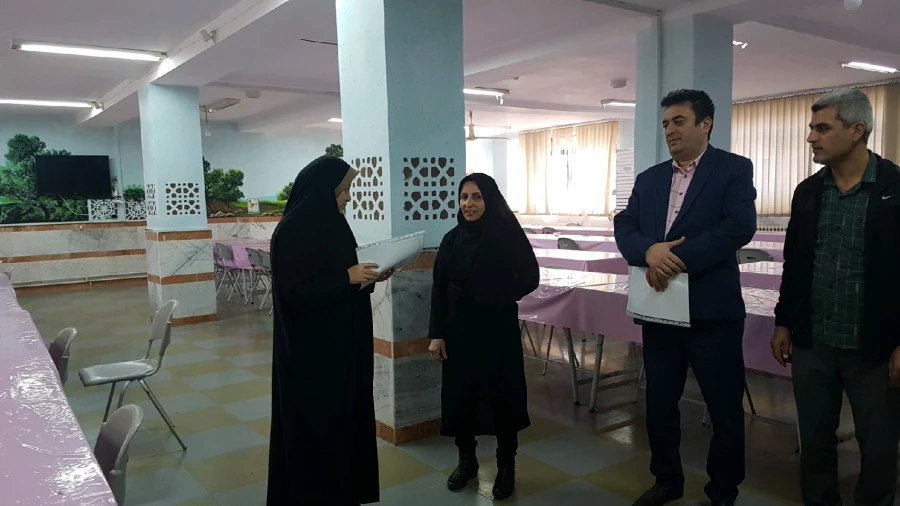 تقدیر از همکاران واحد آشپزخانه پردیس 5