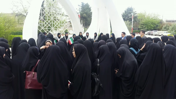 تجمع اساتید، کارکنان و دانشجویان پردیس در حمایت از سپاه پاسداران انقلاب اسلامی 3