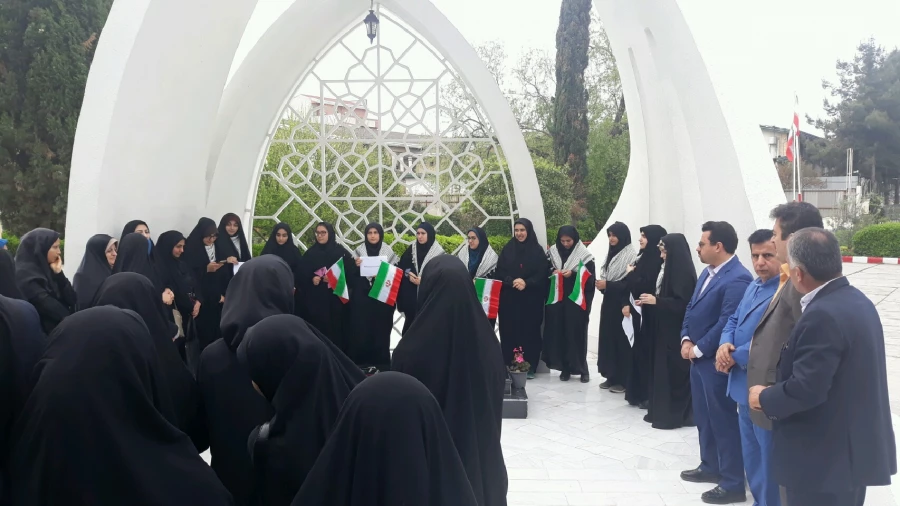 تجمع اساتید، کارکنان و دانشجویان پردیس در حمایت از سپاه پاسداران انقلاب اسلامی 11