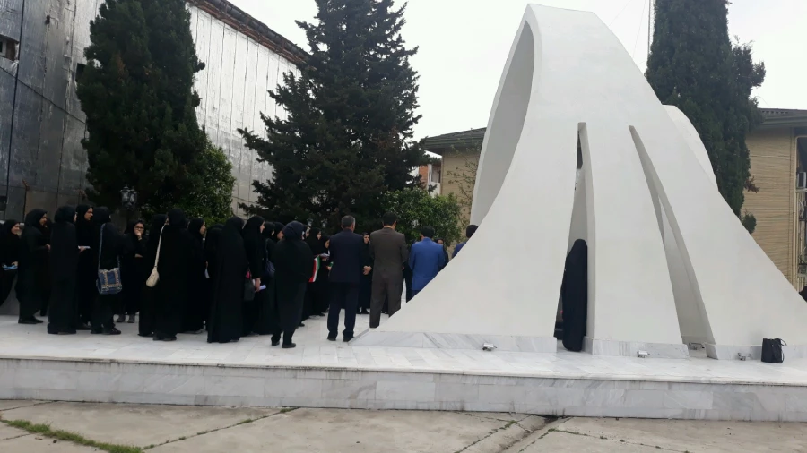 تجمع اساتید، کارکنان و دانشجویان پردیس در حمایت از سپاه پاسداران انقلاب اسلامی 12