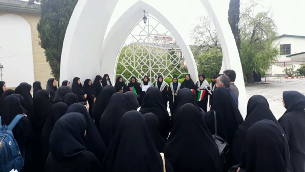 تجمع اساتید، کارکنان و دانشجویان پردیس در حمایت از سپاه پاسداران انقلاب اسلامی 13