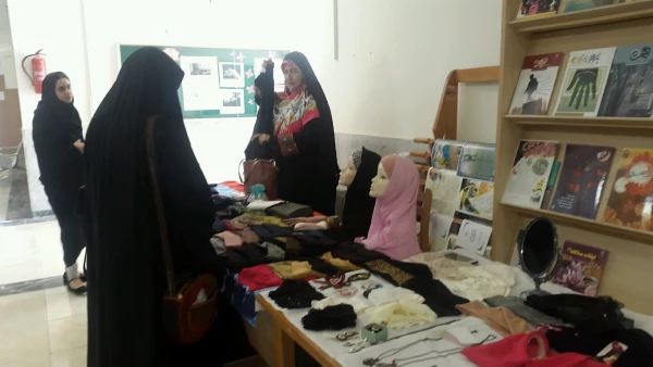 برگزاری نمایشگاه دستاوردها و تولیدات فرهنگی و اجتماعی با رویکرد قرآن و عترت 8