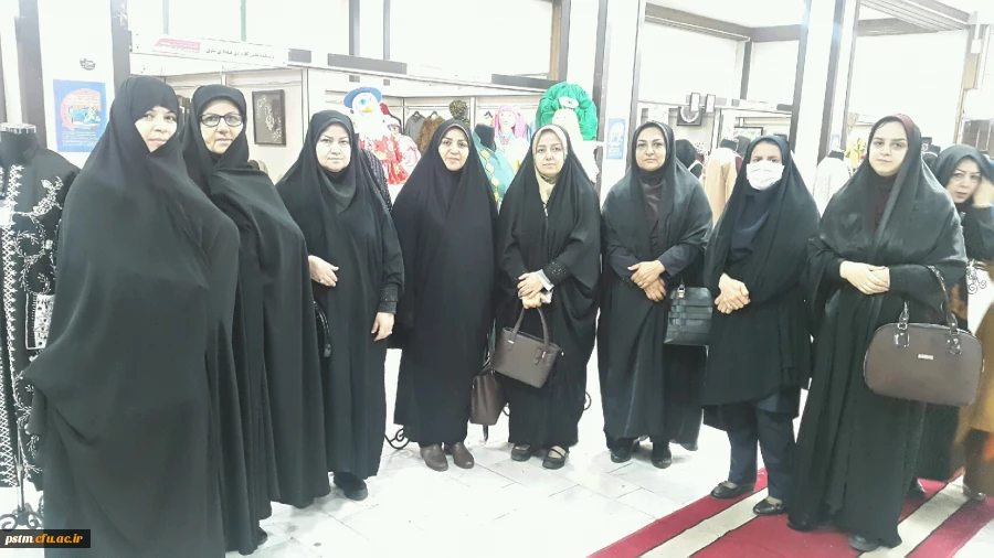 بازدید مسئولین و همکاران پردیس از نمایشگاه دومین جشنواره استانی مد و لباس ایرانی 2