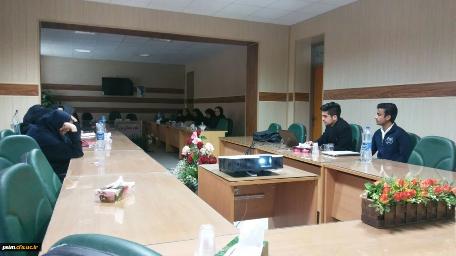 انجمن علمی ریاضی پردیس برگزار کرد: کارگاه طراحی سایت با چهار زبان پیشرفته برنامه نویسی 2