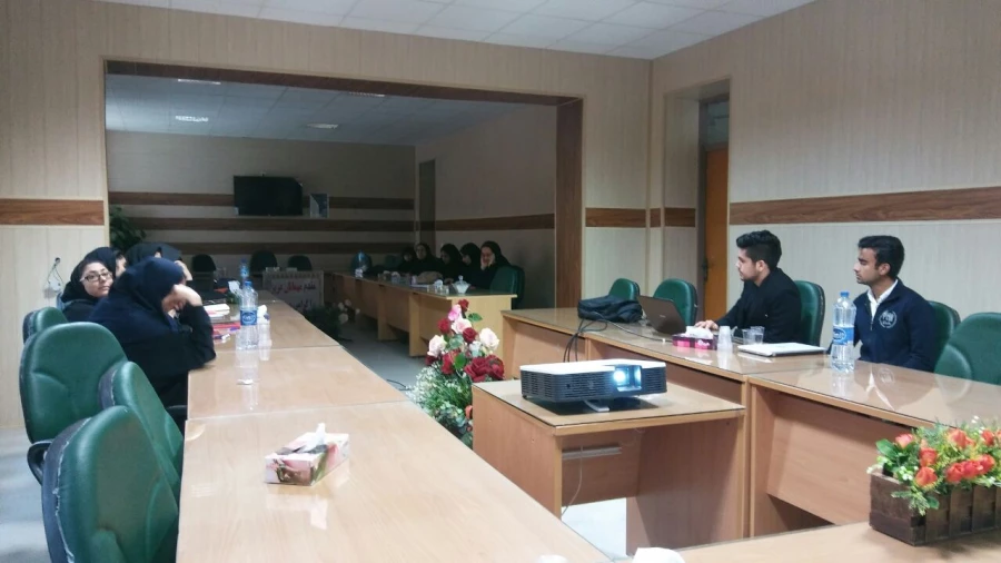 انجمن علمی ریاضی پردیس برگزار کرد: کارگاه طراحی سایت با چهار زبان پیشرفته برنامه نویسی 3