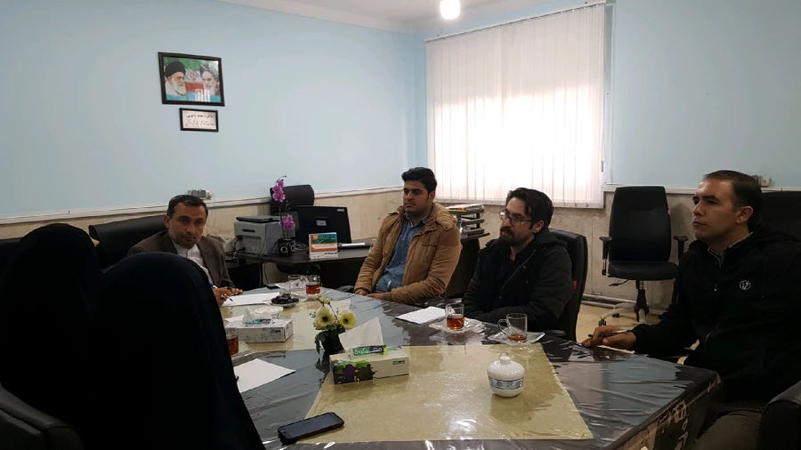 برگزاری جلسه مسئول حراست مدیریت استان و سرپرست پردیس با نگهبانان 4