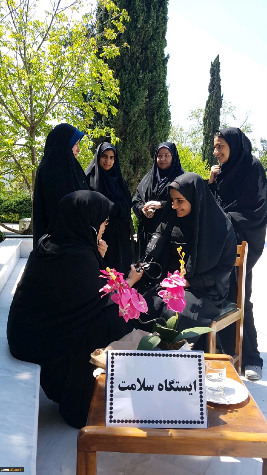 به مناسبت هفته سلامت و با همکاری مرکز بهداشت شهرستان صورت گرفت: کارگاه آموزشی  تغذیه سالم 9