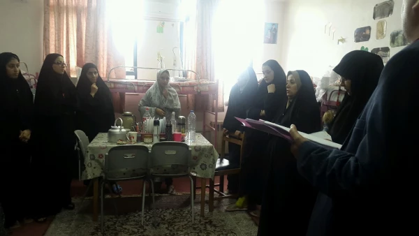 بازدید سرپرست و کارکنان حوزه دانشجویی و نظارت پردیس از سرای دانشجویی جهت انتخاب اتاق برتر