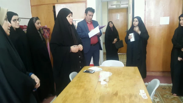 بازدید سرپرست و کارکنان حوزه دانشجویی و نظارت پردیس از سرای دانشجویی جهت انتخاب اتاق برتر به مناسبت هفته سرای دانشجویی 2