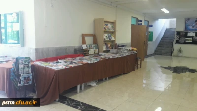 برگزاری نمایشگاه کتاب به مناسبت هفته آموزش