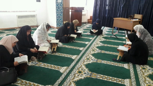 برگزاری جلسات جزء خوانی قرآن کریم در نمازخانه پردیس به مناسبت ماه مبارک رمضان