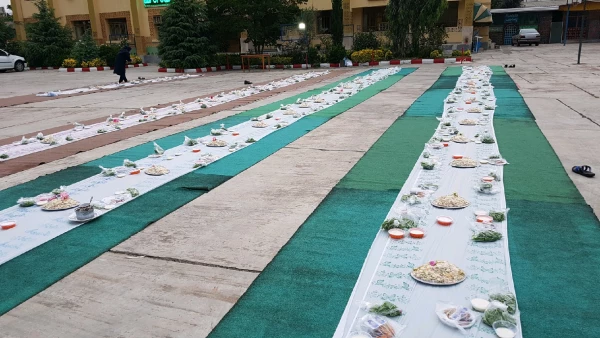 برگزاری مراسم افطار دانشجویان در پردیس فاطمه الزهراء(س)ساری 7