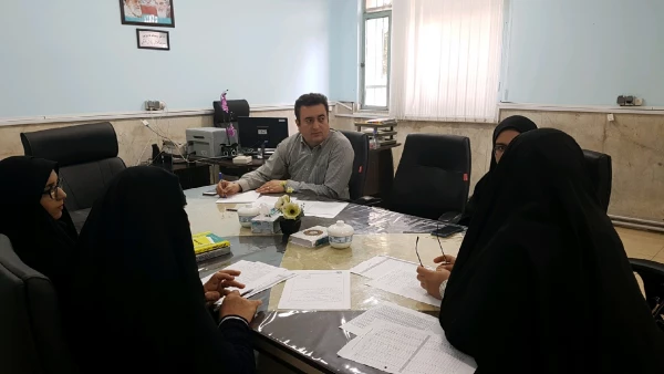 جلسه مسئولین پردیس با اعضای شورای صنفی-رفاهی دانشجویان