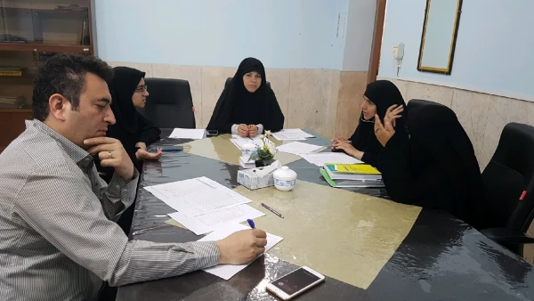 جلسه مسئولین پردیس با اعضای شورای صنفی-رفاهی دانشجویان