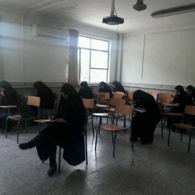 برگزاری آزمون کتاب "مهارت های دوران دانشجوئی و تربیت معلم" در پردیس