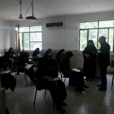 برگزاری آزمون کتاب "مهارت های دوران دانشجوئی و تربیت معلم" در پردیس