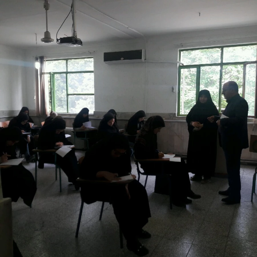 برگزاری آزمون کتاب "مهارت های دوران دانشجوئی و تربیت معلم" در پردیس