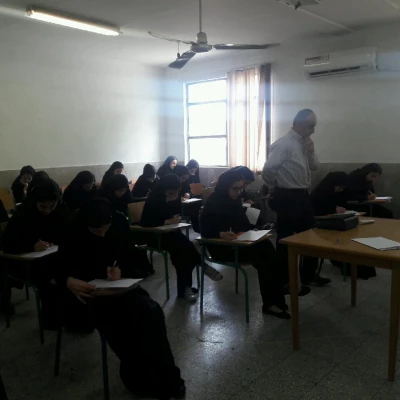 برگزاری آزمون کتاب "مهارت های دوران دانشجوئی و تربیت معلم" در پردیس