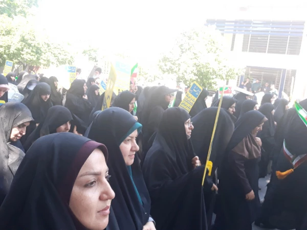 حضور حماسی دانشگاهیان پردیس فاطمه الزهراء (س) در راهپیمایی روز قدس 2