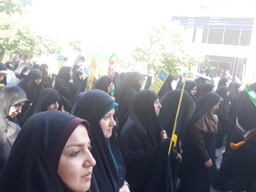 حضور حماسی دانشگاهیان پردیس فاطمه الزهراء (س) در راهپیمایی روز قدس 2