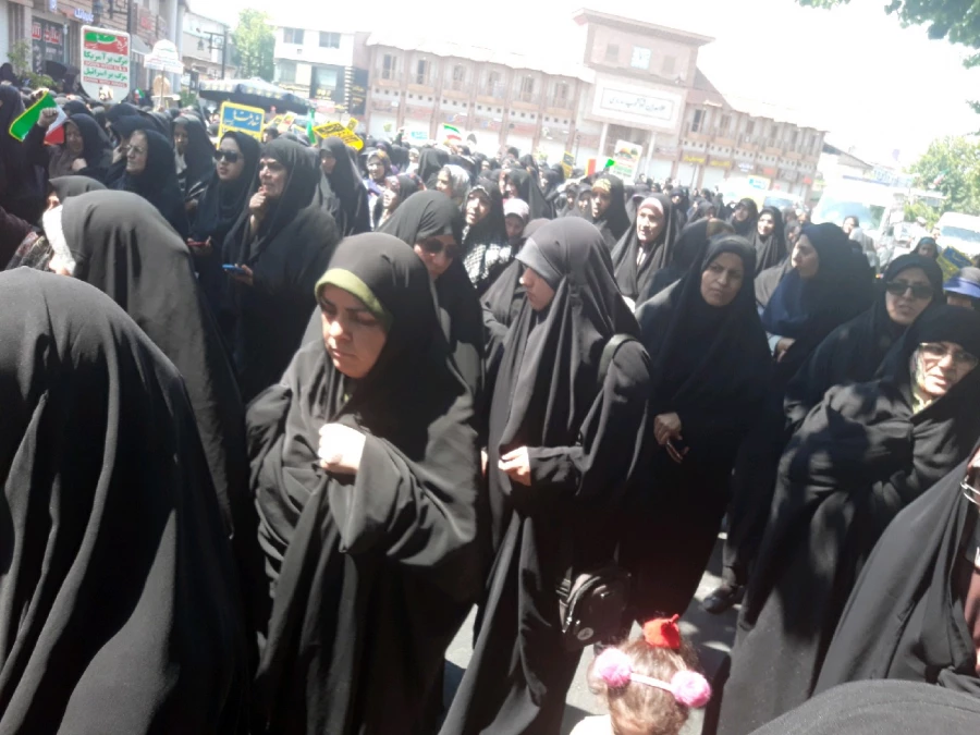 حضور حماسی دانشگاهیان پردیس فاطمه الزهراء (س) در راهپیمایی روز قدس 3